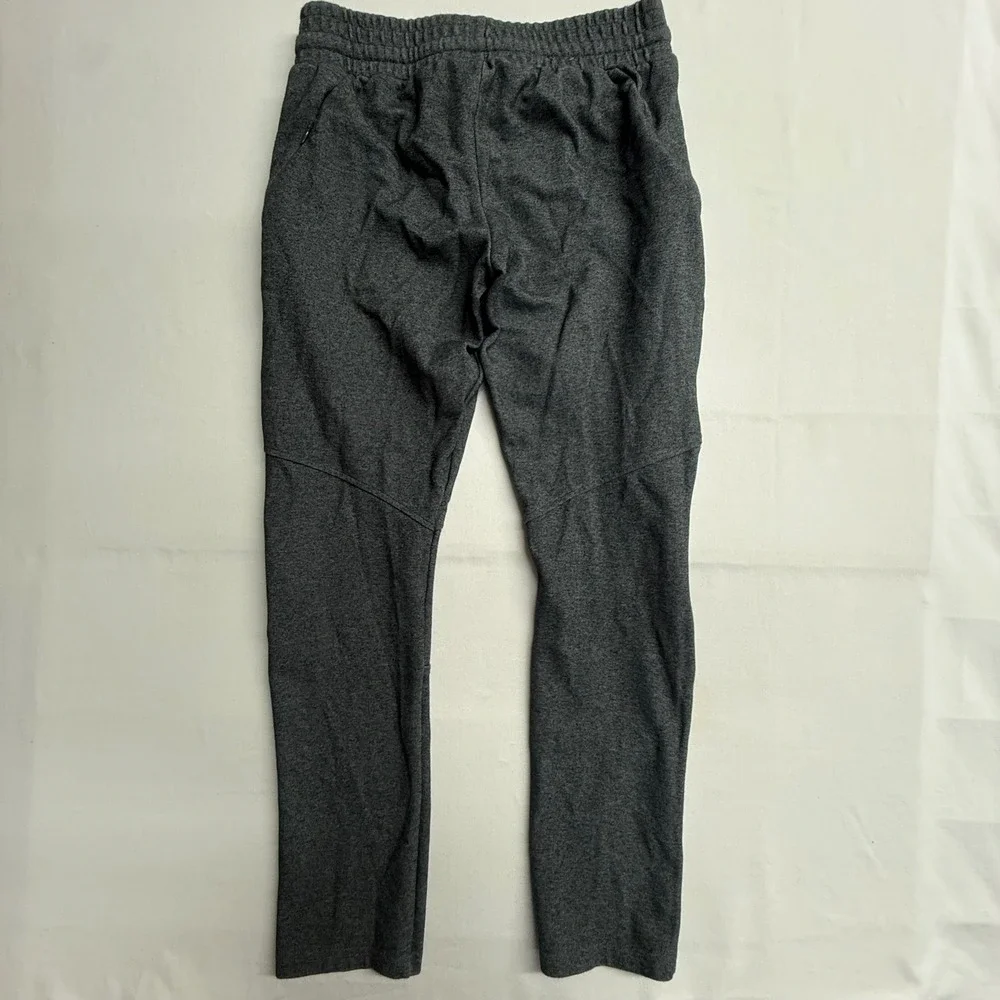 Gymshark Men's Medium Slim Fit Gray Athletic Joggers Zip Pocket